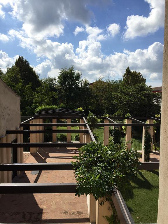 Ca'Bert Villa Dei Glicini Castelnuovo del Garda Kültér fotó