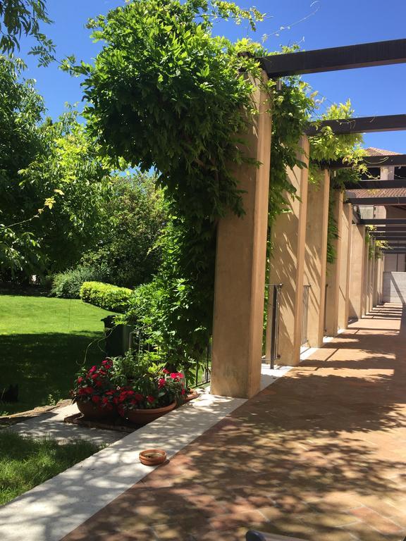 Ca'Bert Villa Dei Glicini Castelnuovo del Garda Kültér fotó