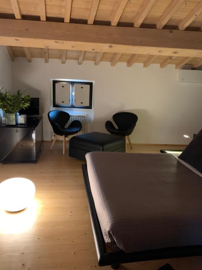 Ca'Bert Villa Dei Glicini Castelnuovo del Garda Kültér fotó